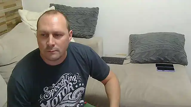 lustonfan online show from 05-25-26, 08:40