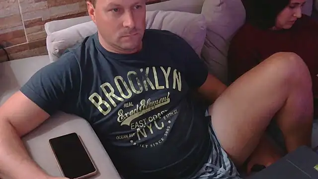 lustonfan online show from 04-14-26, 01:43