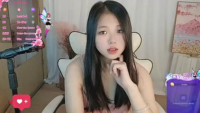 Noelle-2007 online show from 03-17-26, 08:39