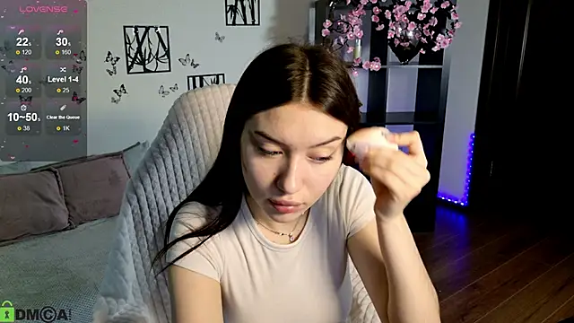 Sugar Kitten12 online show from 06-07-26, 02:17