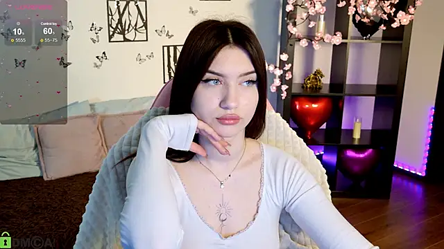 Sugar Kitten12 online show from 05-20-26, 04:42