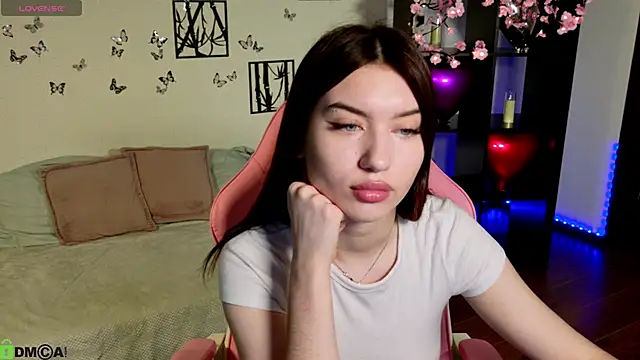 Sugar Kitten12 online show from 04-25-26, 01:08