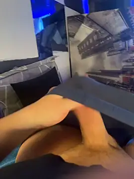 MatthewEmme2121 online show from 04-09-26, 11:00