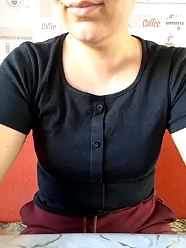 Emi hot1 online show from 04-24-26, 05:09