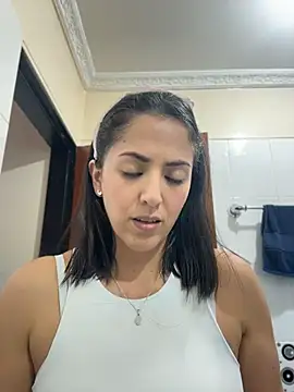 Snapshot of SamanthaWalker_ chatting on 07-28-26, 02:24 SamanthaWalker online show from 07-28-26, 02:24