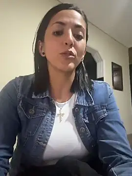 Snapshot of SamanthaWalker_ chatting on 06-15-26, 02:12 SamanthaWalker online show from 06-15-26, 02:12