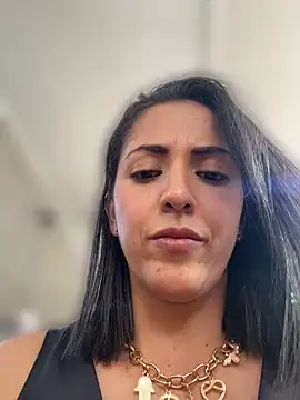Snapshot of SamanthaWalker_ chatting on 06-17-26, 05:23 SamanthaWalker online show from 06-17-26, 05:23