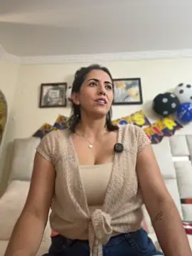 Snapshot of SamanthaWalker_ chatting on 07-11-26, 03:56 SamanthaWalker online show from 07-11-26, 03:56