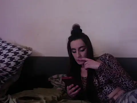 chiara-mario online show from 04-19-26, 09:54