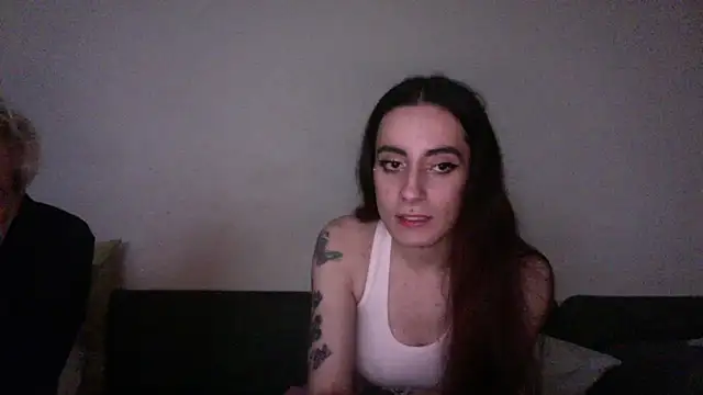 chiara-mario online show from 04-18-26, 04:48