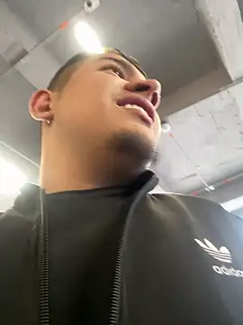 OliverTabordaa online show from 03-17-26, 09:40