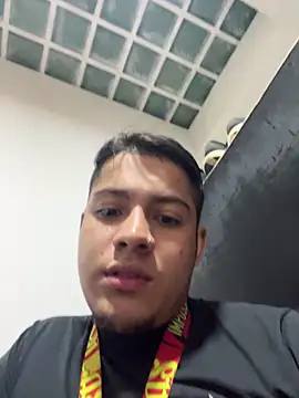 OliverTabordaa online show from 03-26-26, 07:23