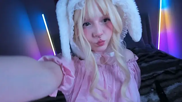 EvaforHIM online show from 04-04-26, 10:27