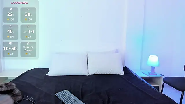 Eve-01 online show from 03-31-26, 07:38