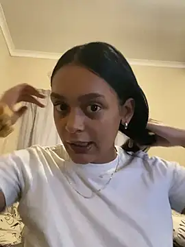 Piper-23XOX online show from 03-04-26, 05:10