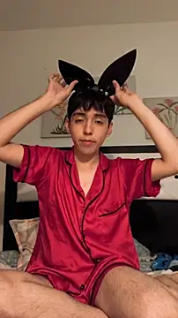 Lucca  555 online show from 04-15-26, 10:54