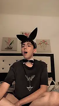 Lucca  555 online show from 04-20-26, 02:47