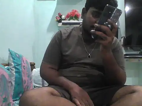 Foxboy65 online show from 06-12-26, 06:49