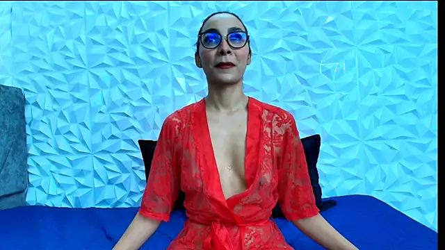 SOPHIA ZC online show from 04-16-26, 09:39