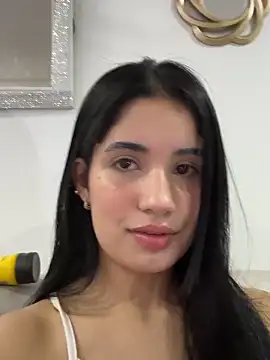 Lucy engel online show from 06-06-26, 12:16
