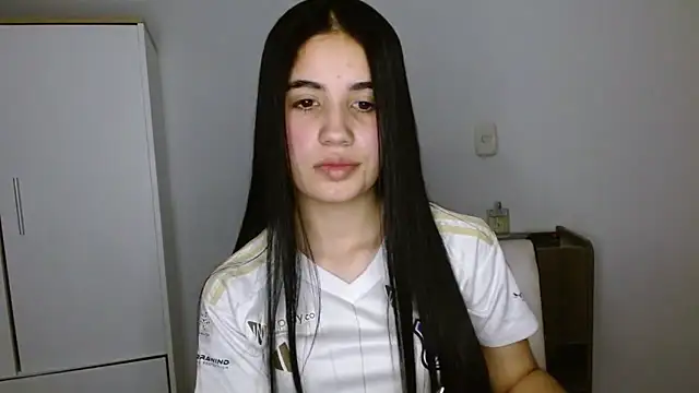 Lucy engel online show from 04-08-26, 12:01