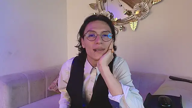 Snapshot of KingThomas_nom chatting on 03-09-26, 01:47 KingThomas nom online show from 03-09-26, 01:47