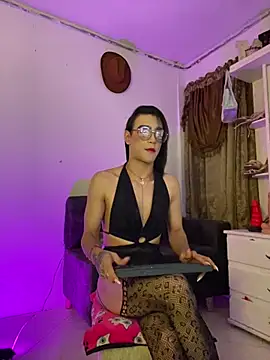 Snapshot of melissa_hot21 chatting on 07-08-26, 06:14 melissa hot21 online show from 07-08-26, 06:14