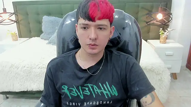 Santiago morgan online show from 03-26-26, 10:29