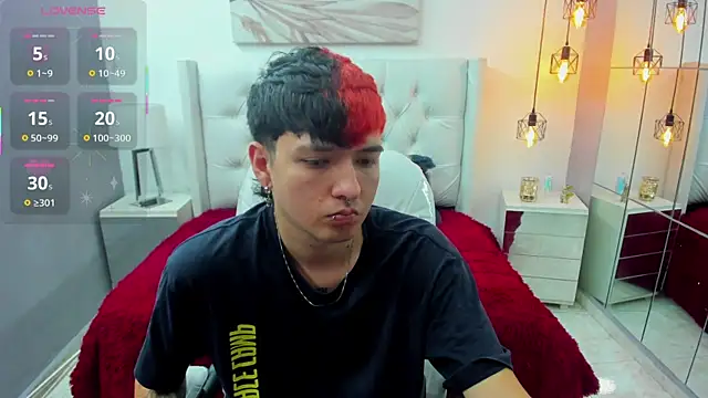 Santiago morgan online show from 04-07-26, 10:44