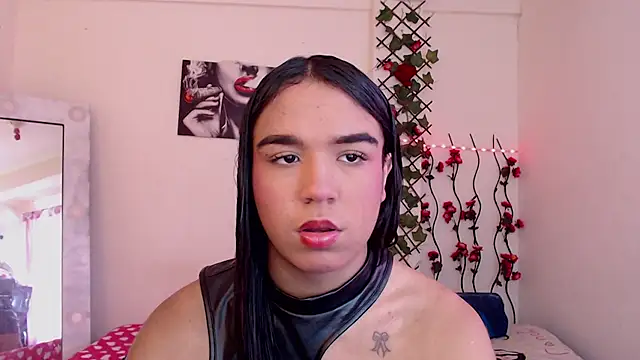 Candyy doll   online show from 04-16-26, 07:14