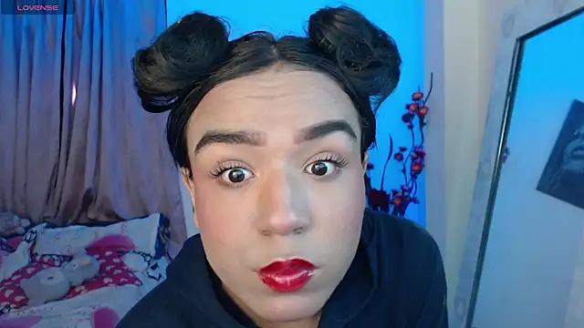 Candyy doll   online show from 03-13-26, 07:41