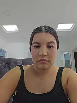 Pretty Julieta online show from 07-10-26, 06:30