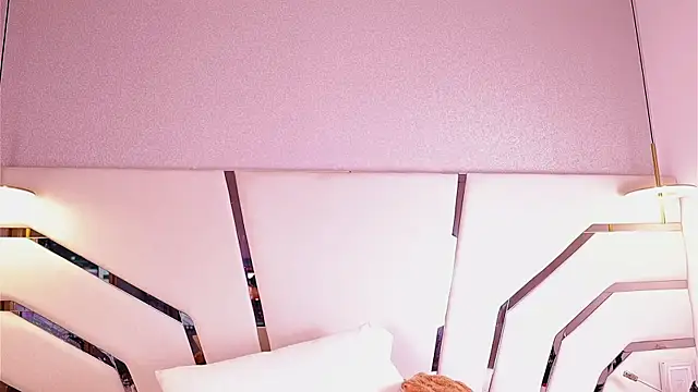 Kendall  evanss online show from 06-23-26, 07:23