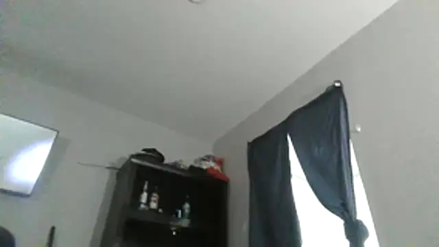 Snapshot of Lovemcurvy69 chatting on 06-25-26, 05:34 Lovemcurvy69 online show from 06-25-26, 05:34