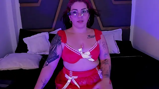 juana valkiria online show from 07-15-26, 03:35