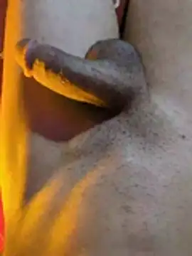 Snapshot of Cchg212 chatting on 03-27-26, 03:46 Cchg212 online show from 03-27-26, 03:46