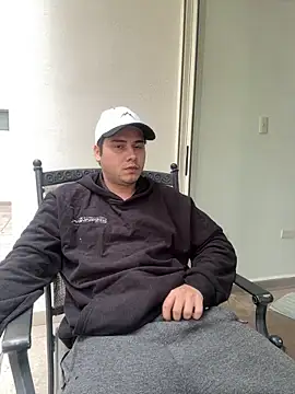 tato15152 online show from 04-08-26, 09:05