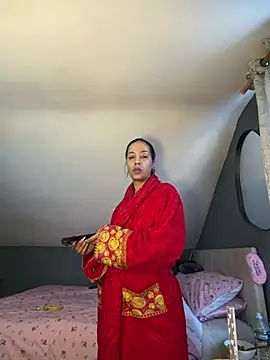 Saskia xx online show from 03-13-26, 09:03