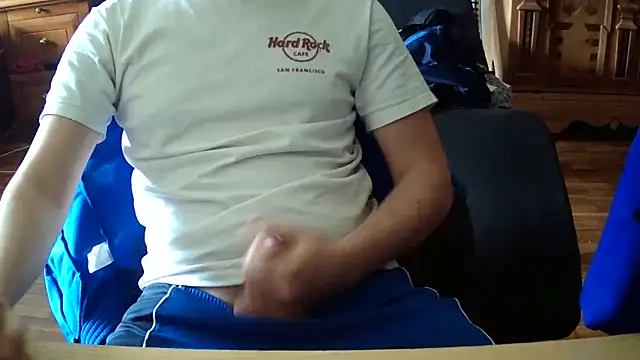 Snapshot of YoUnGbOy2018 chatting on 04-28-26, 12:20 YoUnGbOy2018 online show from 04-28-26, 12:20