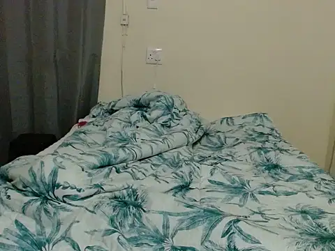 Sexybubblesxx7 online show from 03-10-26, 12:47