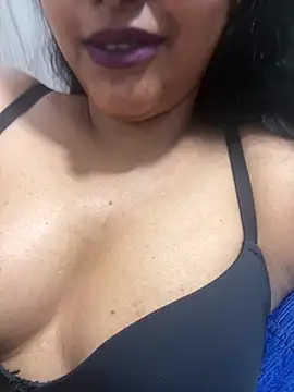 Snapshot of munni-munni6767 chatting on 06-17-26, 07:35 munni-munni6767 online show from 06-17-26, 07:35