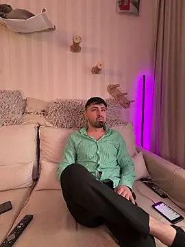 mihaimay2 online show from 04-07-26, 10:39