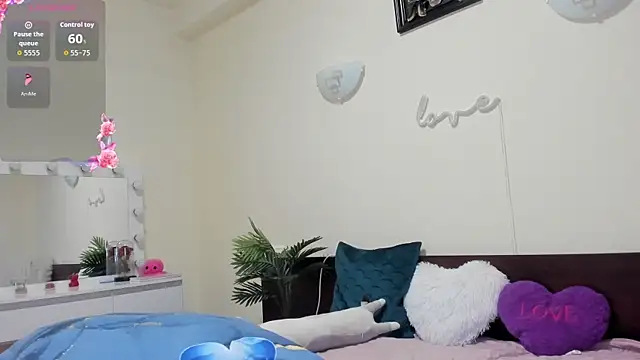 BellaWave online show from 04-28-26, 05:12
