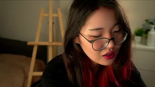 NelleMihalko online show from 03-24-26, 01:11