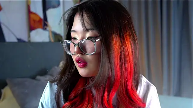 NelleMihalko online show from 04-10-26, 11:06