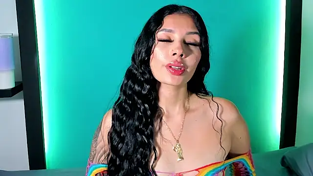 Emma AH online show from 05-09-26, 03:04