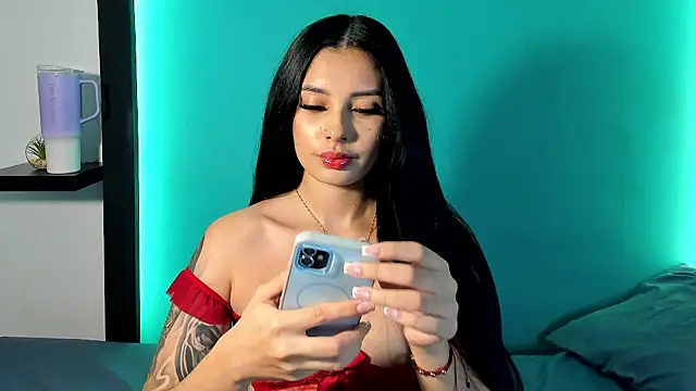 Emma AH online show from 03-09-26, 12:20