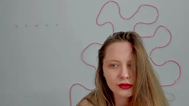 Lia Neoka online show from 03-18-26, 12:51