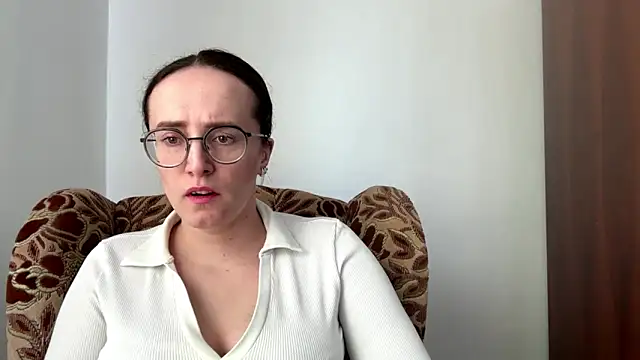 SofiaTease online show from 03-30-26, 01:12