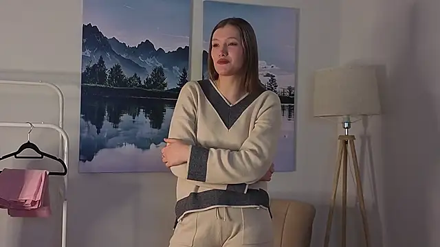 LeonorQuintana online show from 03-07-26, 04:30